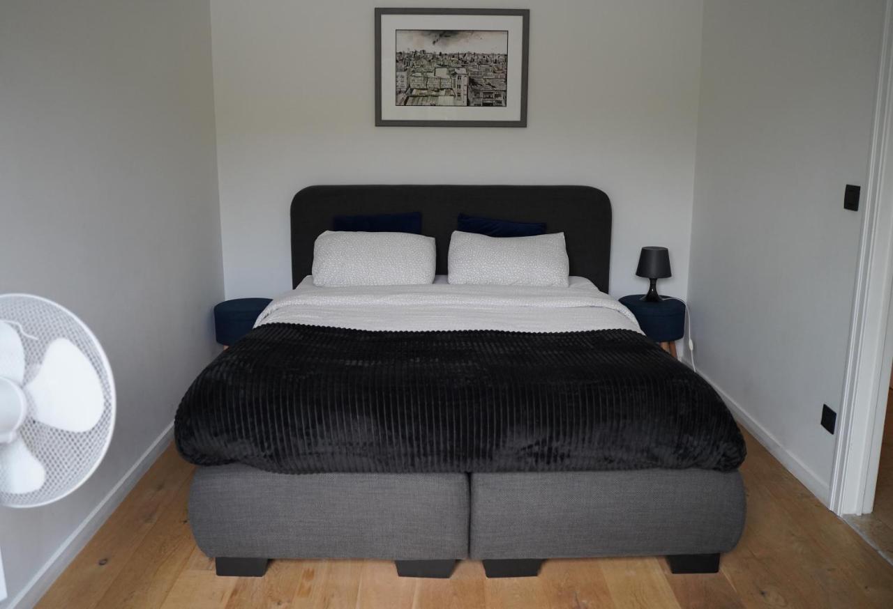Vrijdagmarkt Apartment *